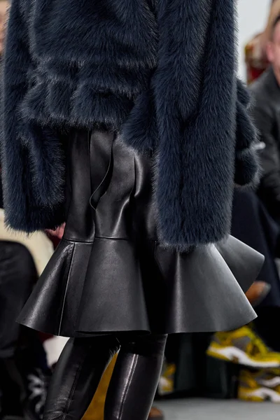 Look 72